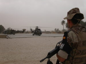 2003_3.-1.- LAS FAMET EN IRAQ DESTACAMENTO ISPUHEL OPERACION INDIA-FOXTRO