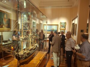 AF_AMAVIET_Visita al Museo de la Armada_2024_ (10)