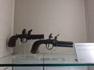 AF_AMAVIET_Visita al Museo de la Armada_2024_ (6)